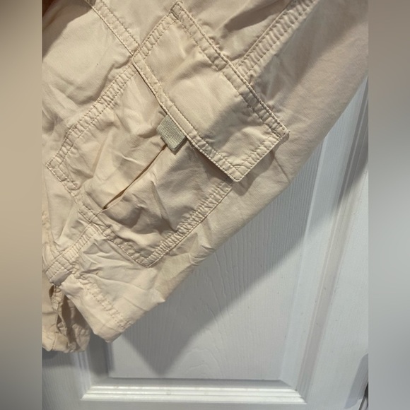 EMS Eastern Mountain Sports Cream Cargo Conversion Capri Hiking Pants Size 14 - Picture 5 of 13